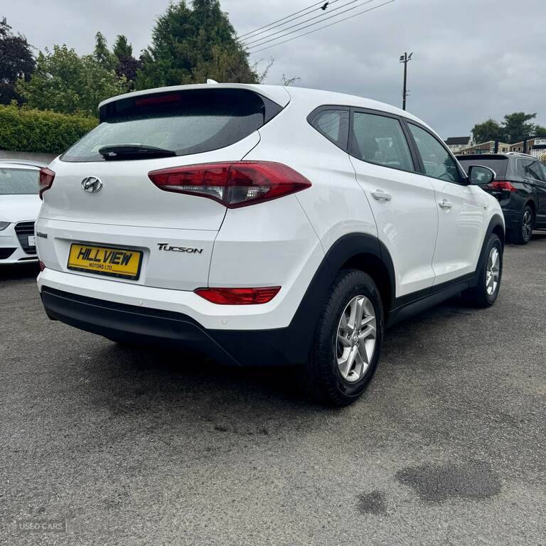 Hyundai Tucson 1.7 Crdi Blue Drive S 2Wd RJ68CFU White #3