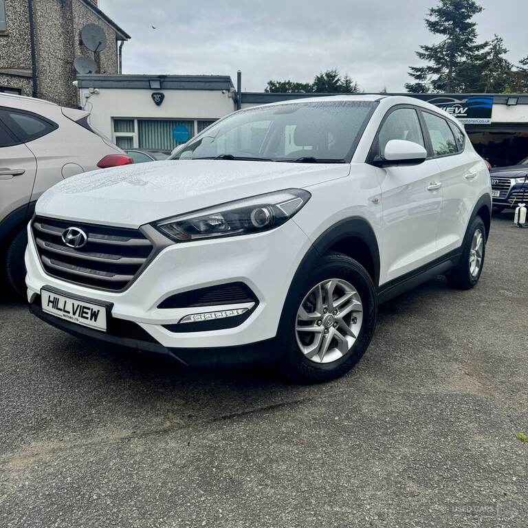 Hyundai Tucson 1.7 Crdi Blue Drive S 2Wd RJ68CFU White