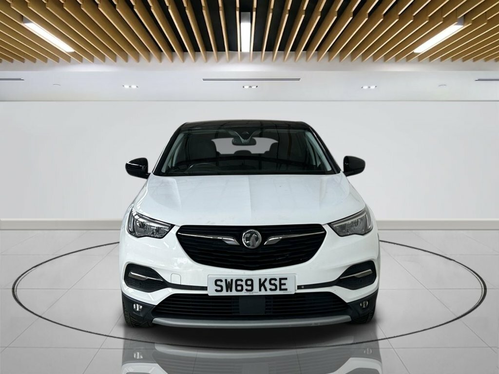 Vauxhall Grandland X 1.2L Sri Nav SW69KSE White #2