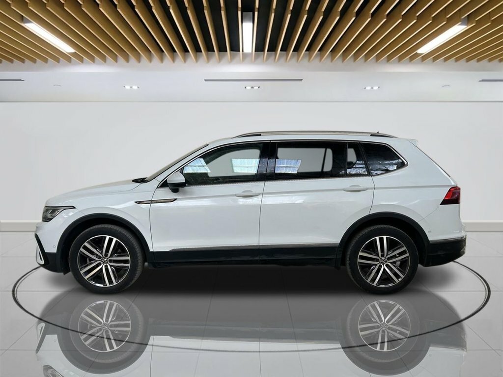 Volkswagen Tiguan Allspace 2L Elegance White #5