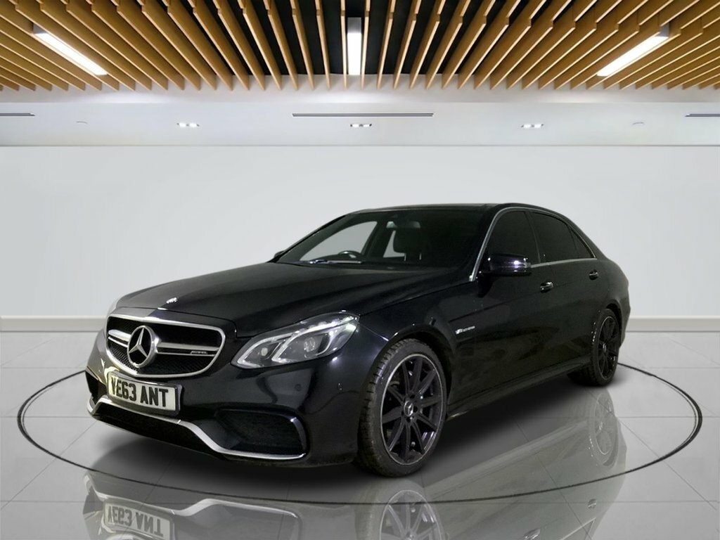 Mercedes-Benz E Class 5.5L Amg Black #4
