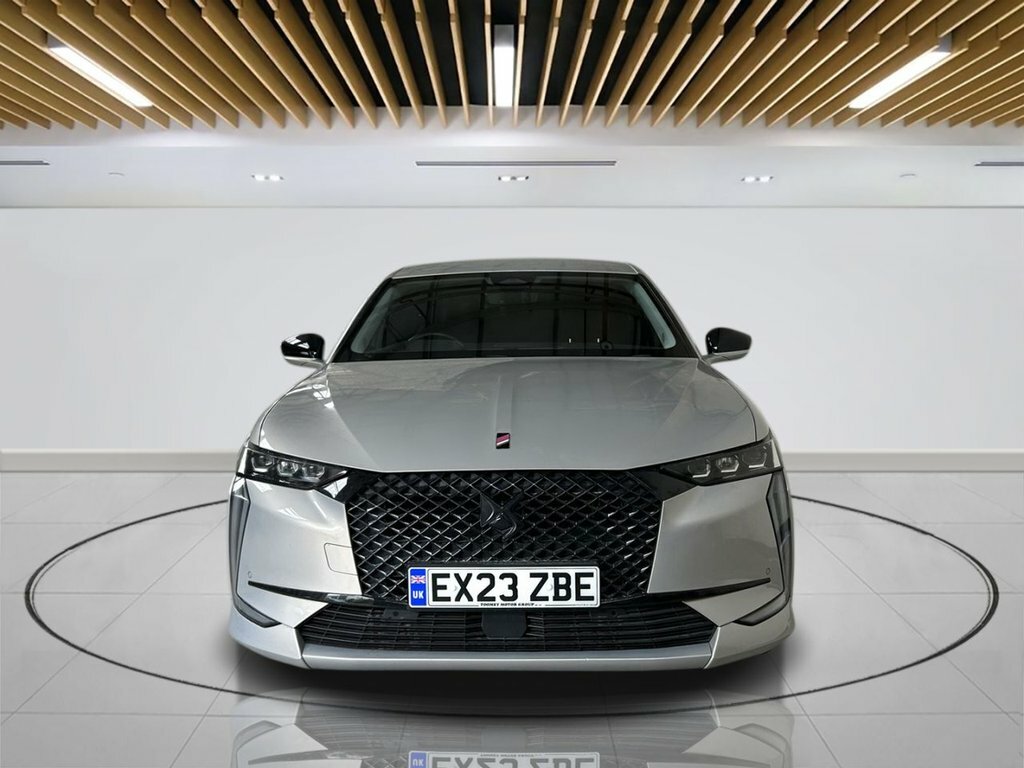 DS DS 4 1.6L Performance Line White #2
