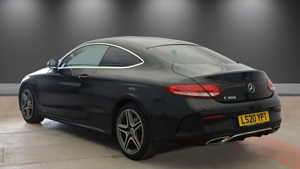 Mercedes-Benz C Class 2L Amg Line Black #3