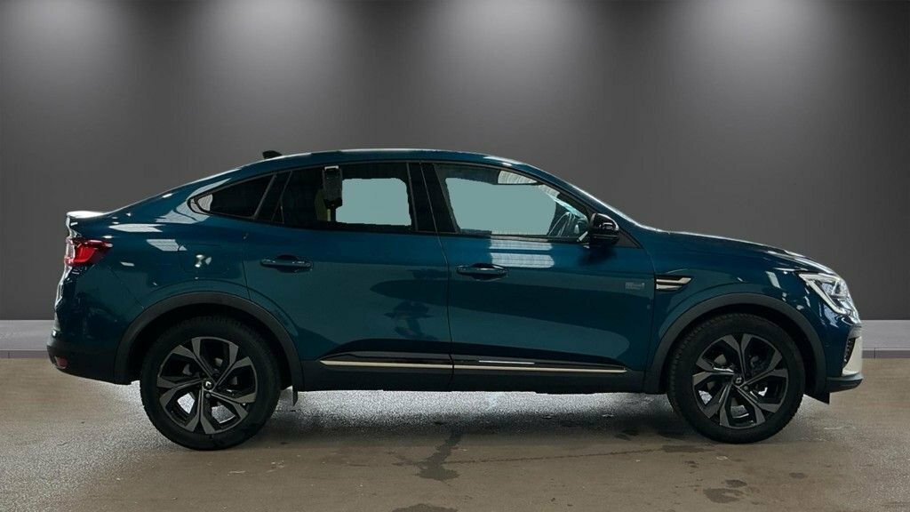 Renault Arkana 1.6L E-tech Engineered Blue #5