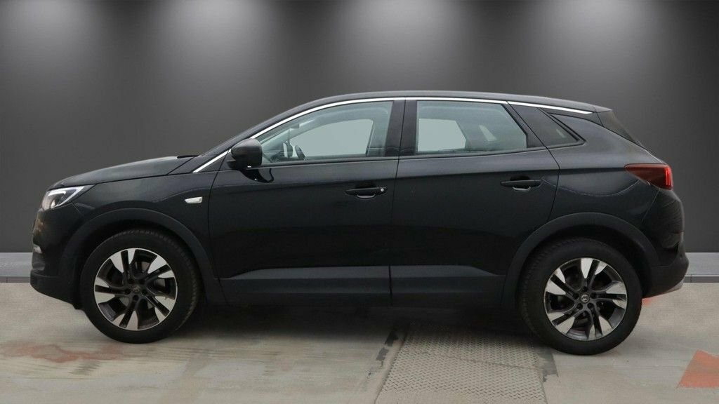 Vauxhall Grandland X 1.5L Sport Nav Black #6