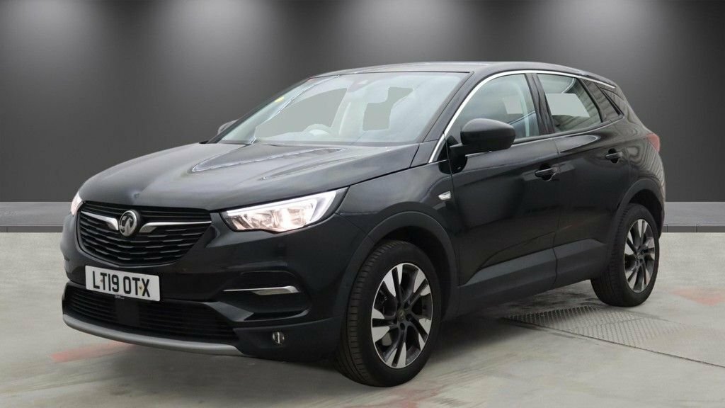 Vauxhall Grandland X 1.5L Sport Nav Black #2