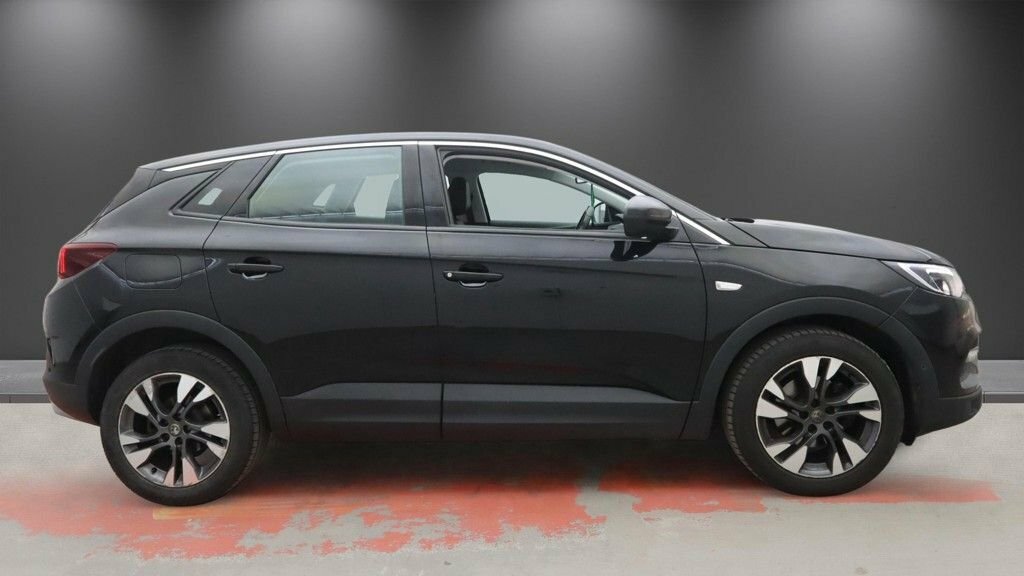 Vauxhall Grandland X 1.5L Sport Nav Black #5