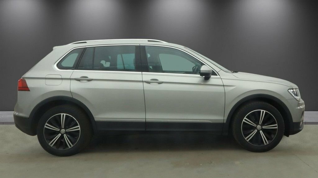 Volkswagen Tiguan Tiguan 2.0 Tdi 150 Se Black #5