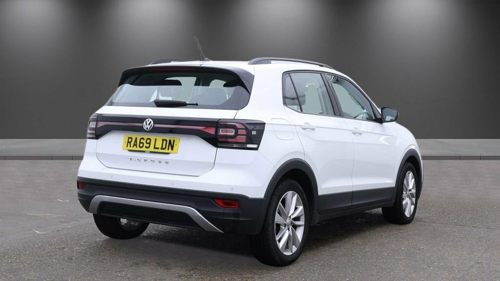 Volkswagen T-Cross 1L Se White #4