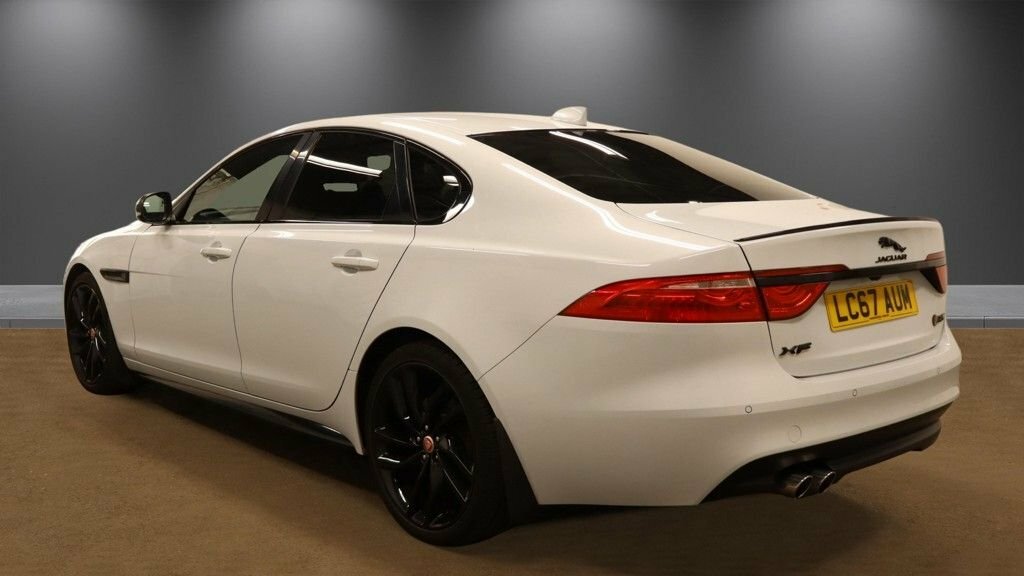 Jaguar XF 2L R-sport White #3