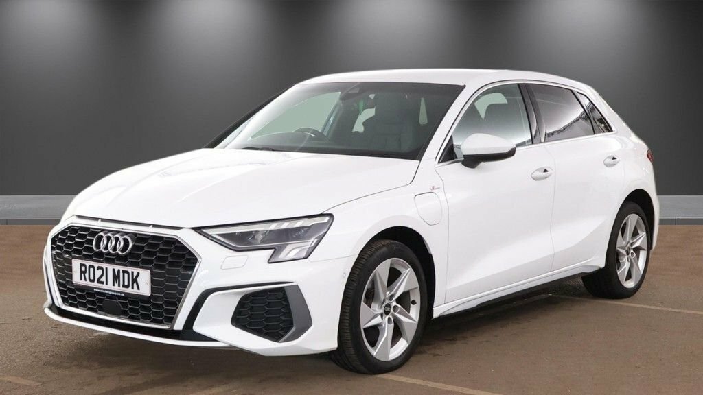 Audi A3 1.4L S Line White #2