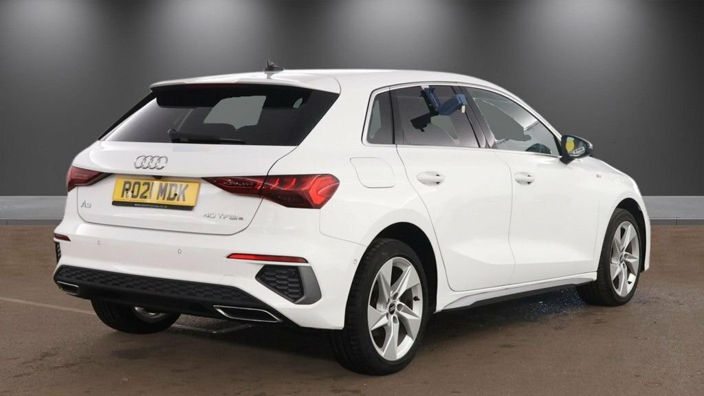 Audi A3 1.4L S Line White #4