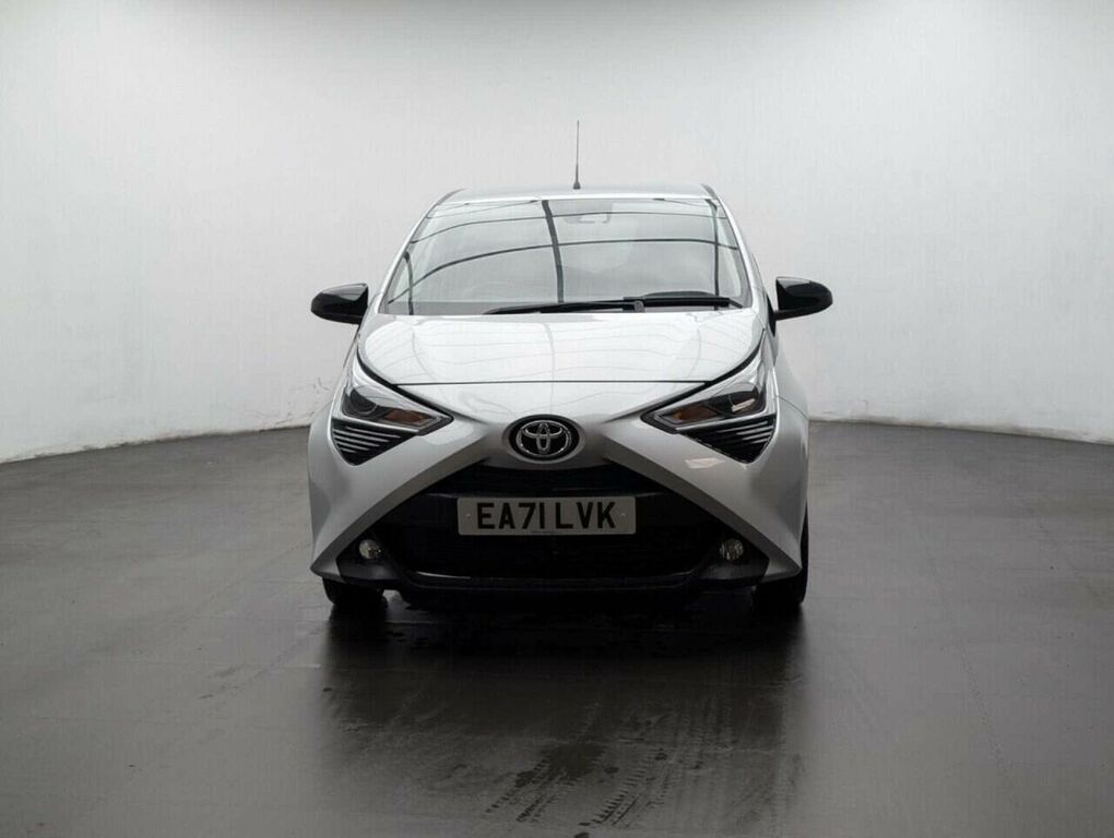 Toyota Aygo 1.0 Vvt-i X-trend Hatchback Euro EA71LVK Silver #3