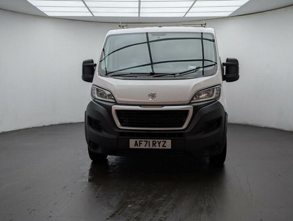 Peugeot Boxer 2.2 Bluehdi 333 Professional Panel Van AF71RYZ White #3