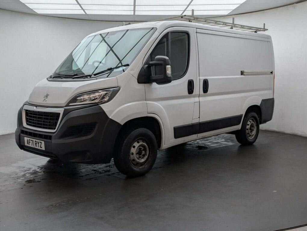 Peugeot Boxer 2.2 Bluehdi 333 Professional Panel Van AF71RYZ White #4