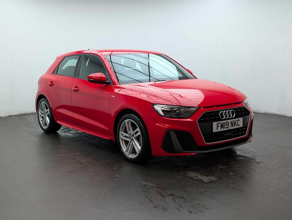 Audi A1 1.0 A1 Sportback 30 Tfsi S Line Red #2