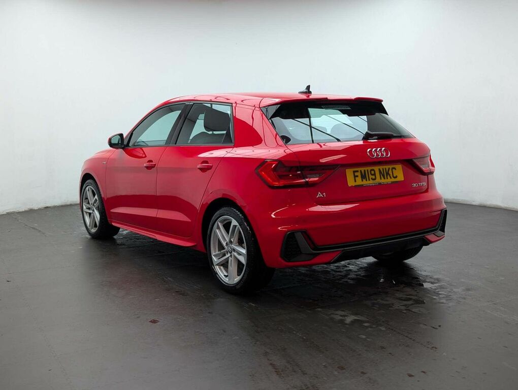 Audi A1 1.0 A1 Sportback 30 Tfsi S Line Red #6