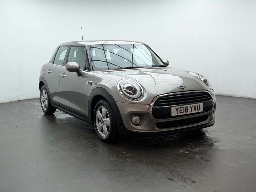 Mini Hatch 1.5 Cooper D Silver #2