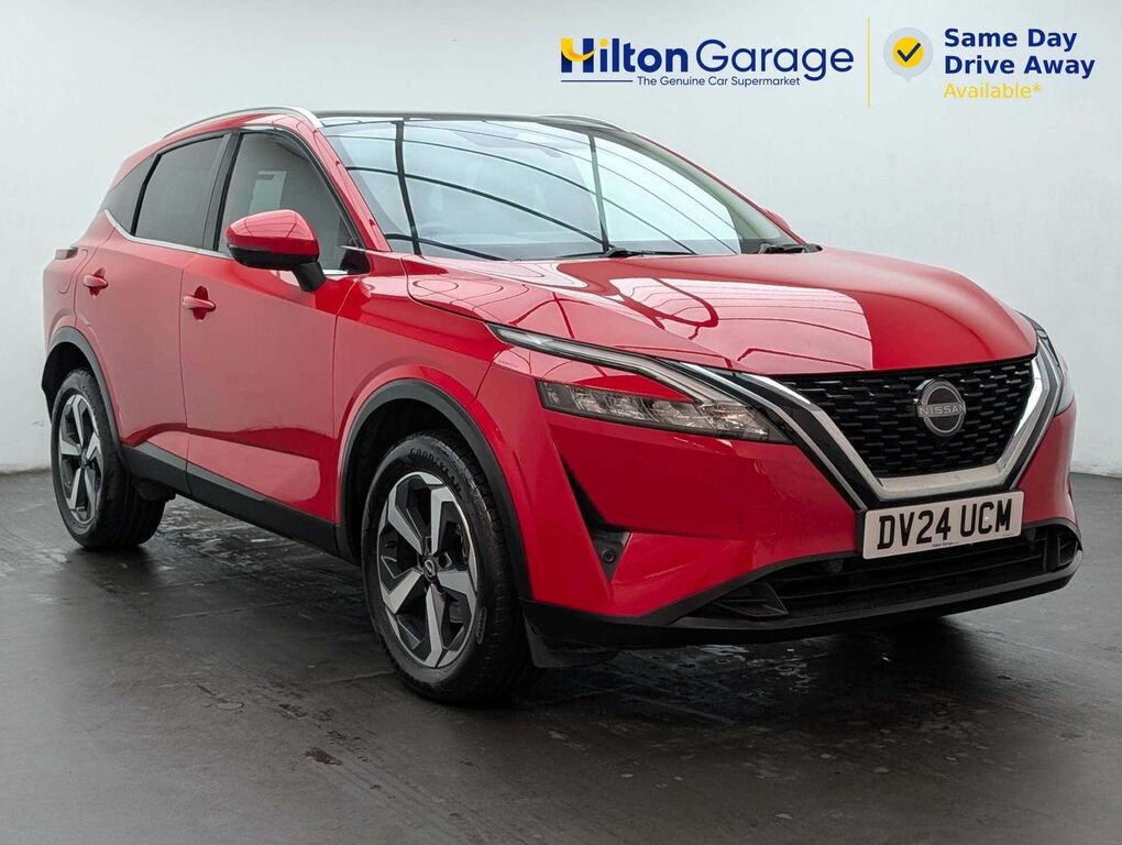 Nissan Qashqai 1.3 Qashqai N-connecta Dig-t Mhev Red