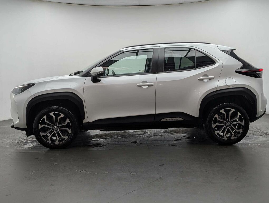 Toyota Yaris Cross 1.5 Yaris Cross Design Hev RV23WVM White #5