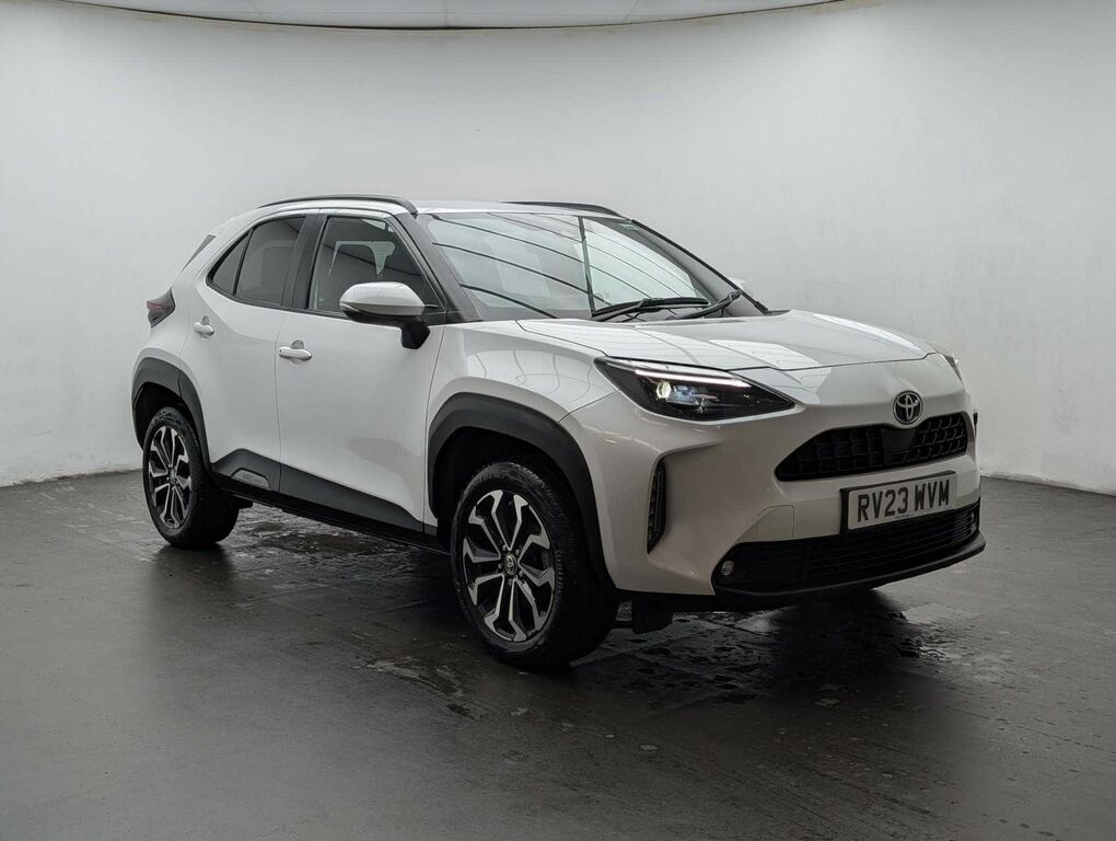 Toyota Yaris Cross 1.5 Yaris Cross Design Hev RV23WVM White #2