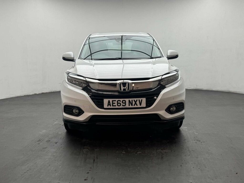 Honda Hr-V 1.5 Hr-v Se I-vtec Cvt AE69NXV White #3