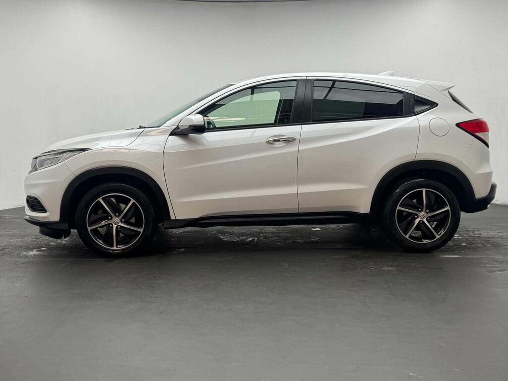 Honda Hr-V 1.5 Hr-v Se I-vtec Cvt AE69NXV White #5
