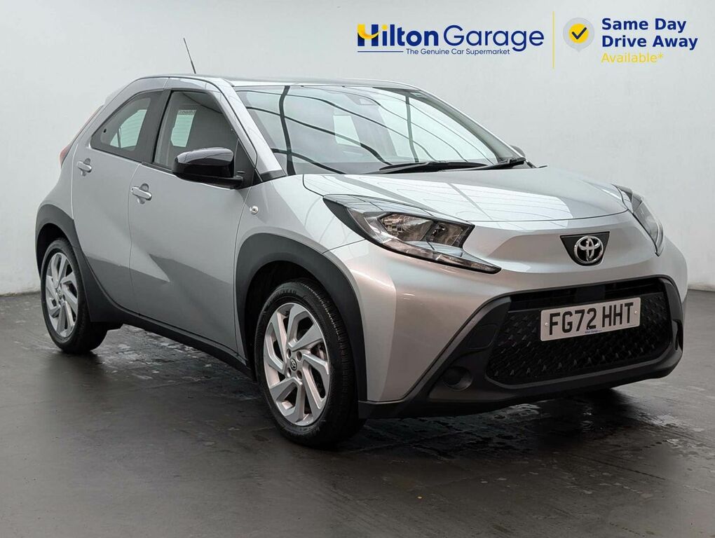 Toyota Aygo X 1.0 Aygo X Pure Vvt-i Silver