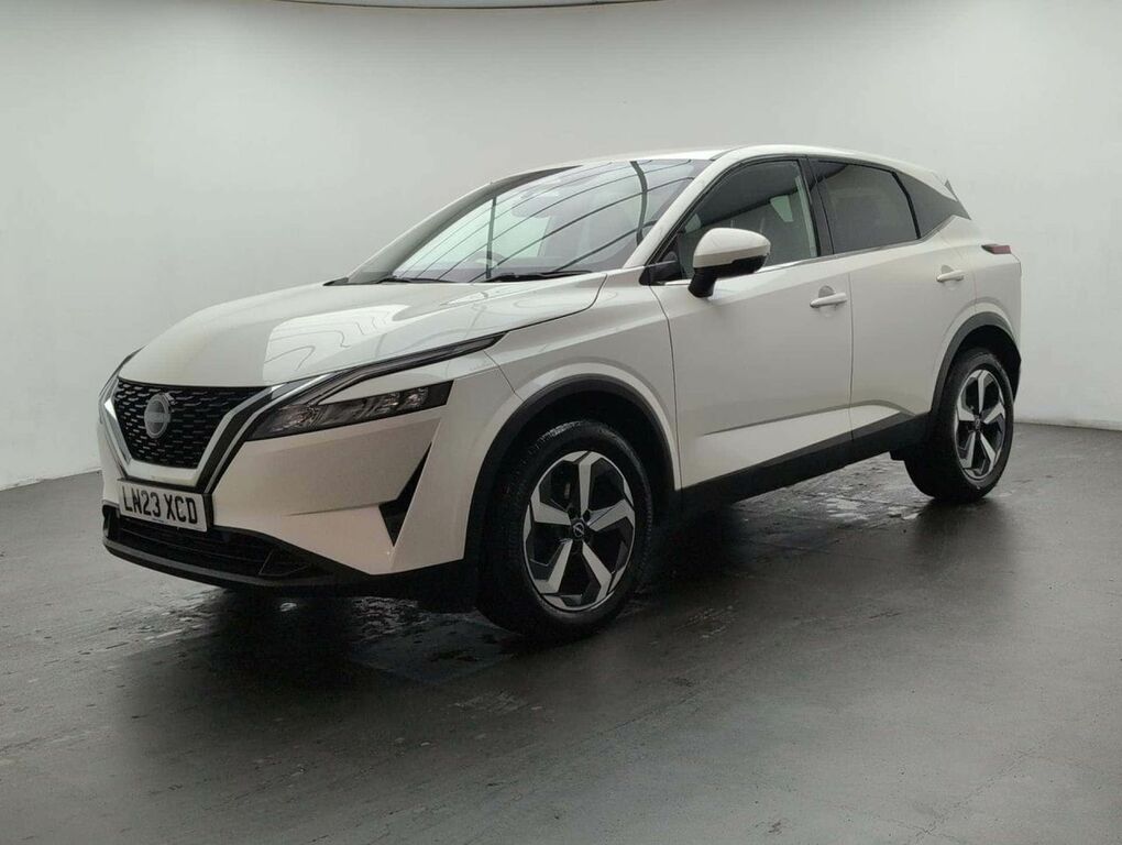 Nissan Qashqai 1.3 Qashqai N-connecta Dig-t Mhev LN23XCD White #4