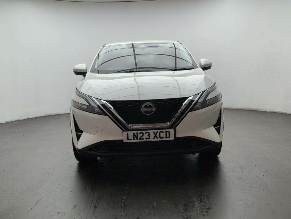 Nissan Qashqai 1.3 Qashqai N-connecta Dig-t Mhev LN23XCD White #3