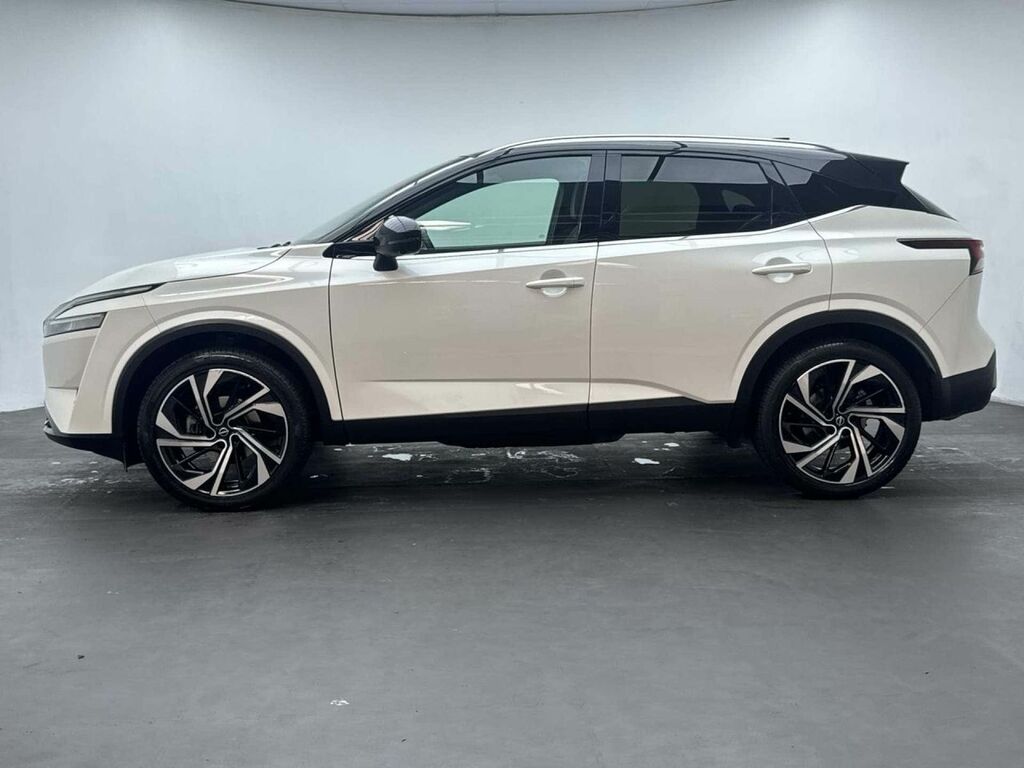 Nissan Qashqai 1.3 Qashqai Tekna Dig-t Mhev Cvt AK72DVU White #5