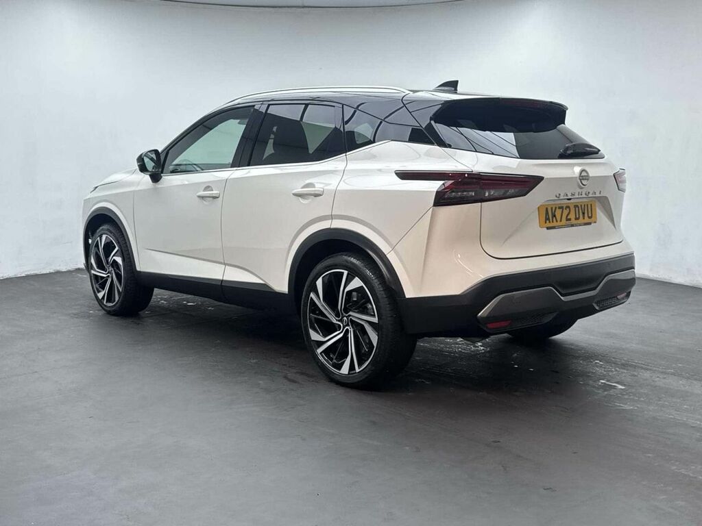 Nissan Qashqai 1.3 Qashqai Tekna Dig-t Mhev Cvt AK72DVU White #6