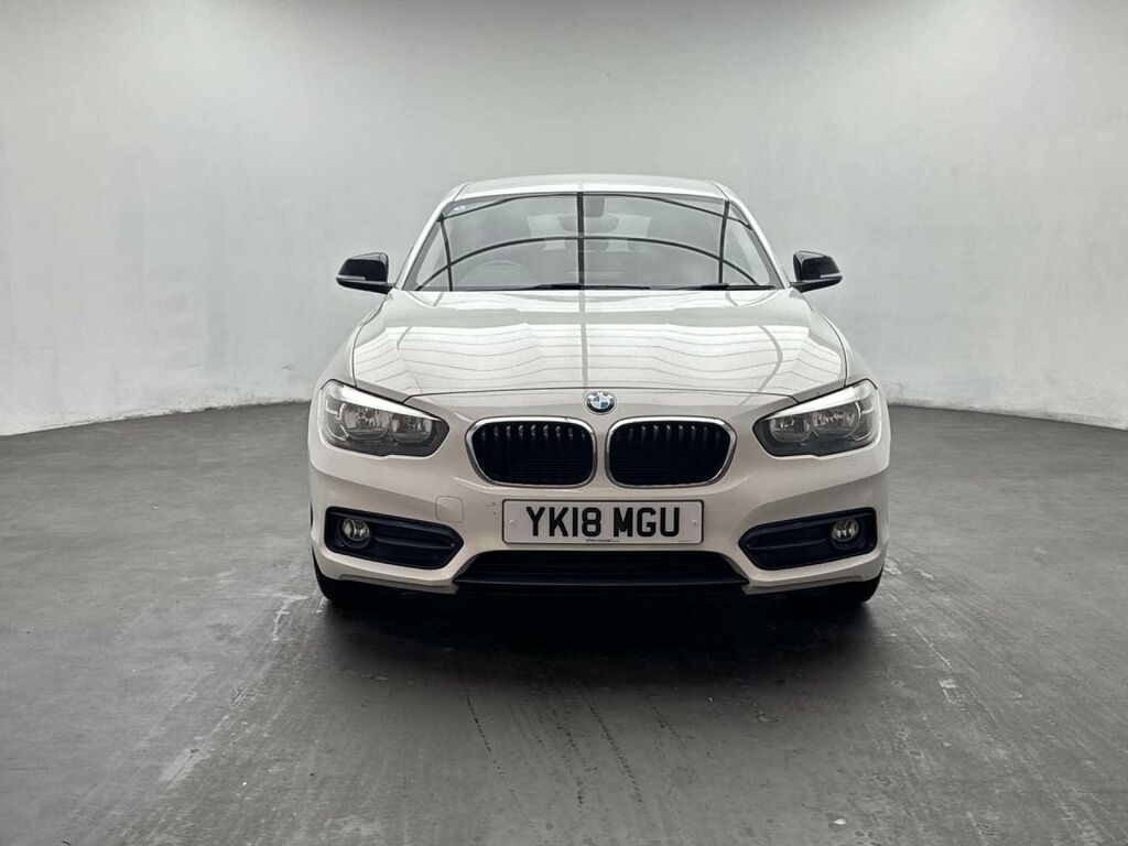 BMW 1 Series 1.5 118I Sport White #3