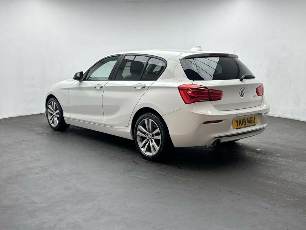 BMW 1 Series 1.5 118I Sport White #6