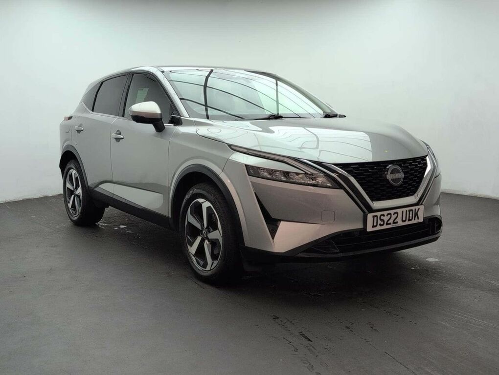 Nissan Qashqai 1.3 Qashqai N-connecta Dig-t Mhev Cvt DS22UDK Silver #2