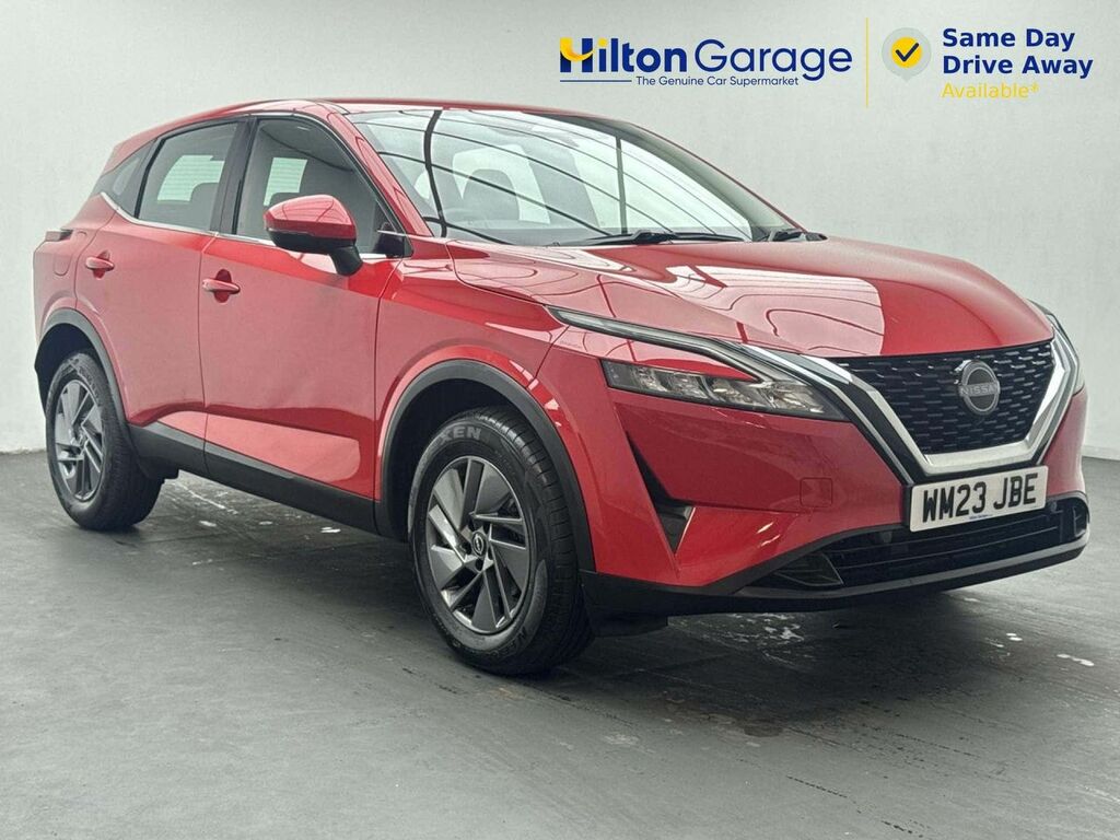 Nissan Qashqai 1.3 Qashqai Acenta Premium Dig-t Mhev Red