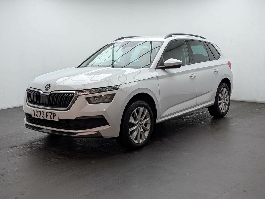 Skoda Kamiq 1.5 Kamiq Se Drive Tsi YO73FZP White #4