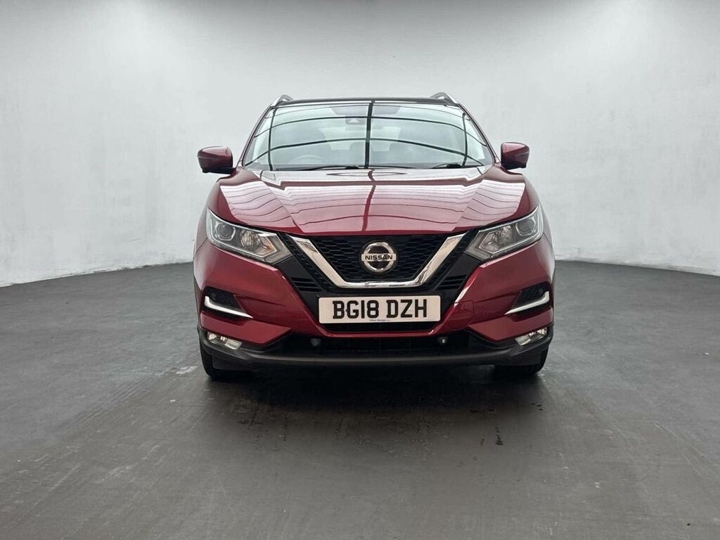 Nissan Qashqai 1.2 Qashqai N-connecta Dig-t BG18DZH Red #3