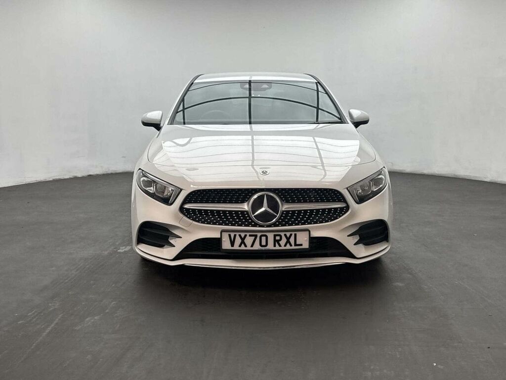Mercedes-Benz A Class 1.5 A 180 Amg Line Premium D White #3