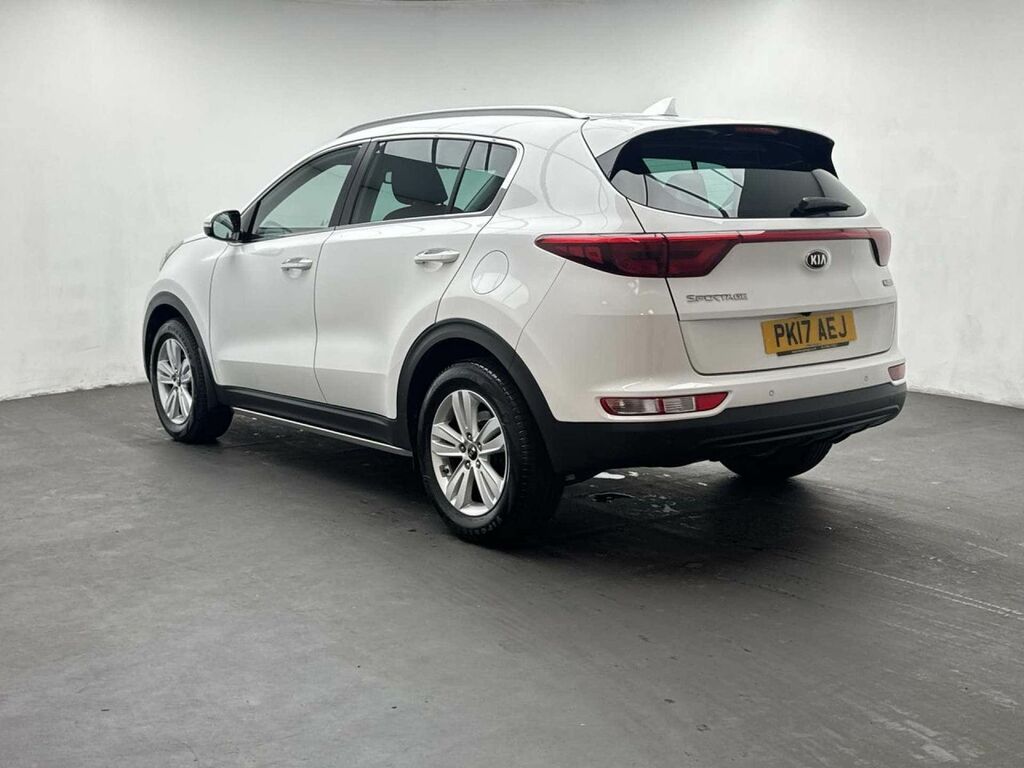 Kia Sportage 1.7 Sportage 2 Crdi Isg White #6