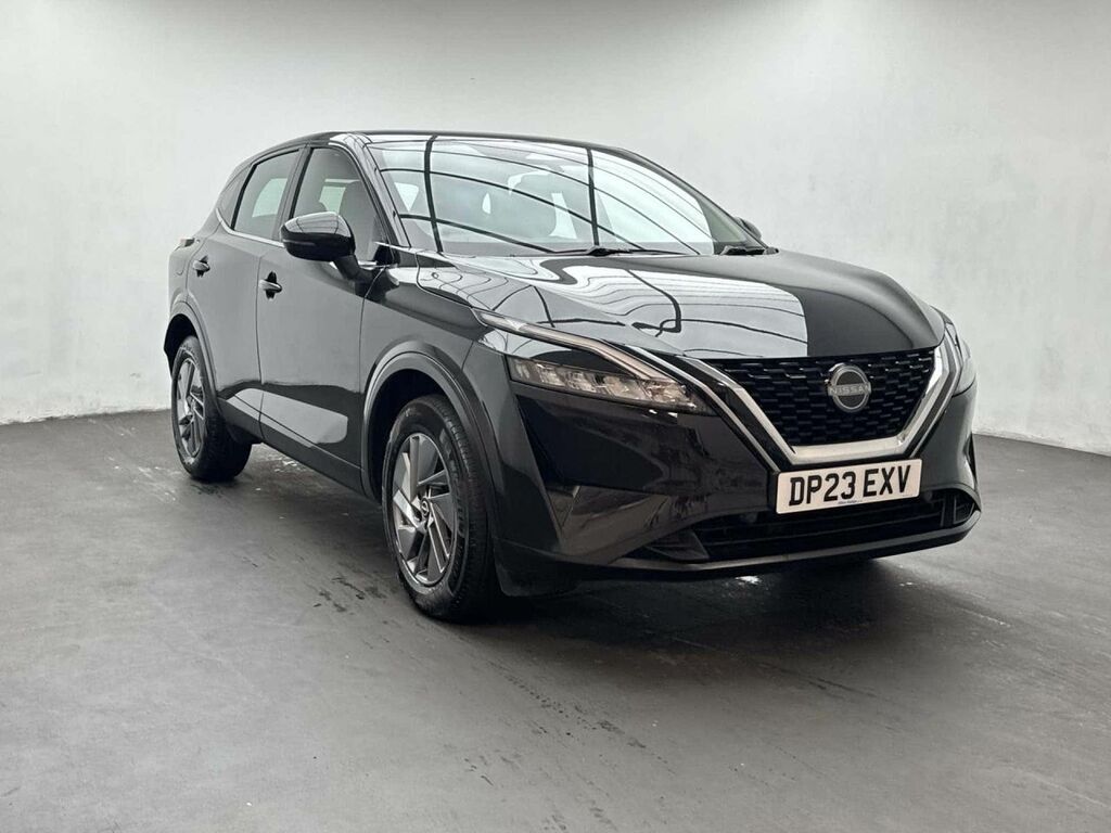 Nissan Qashqai 1.3 Qashqai Acenta Premium Dig-t Mhev DP23EXV Black #2