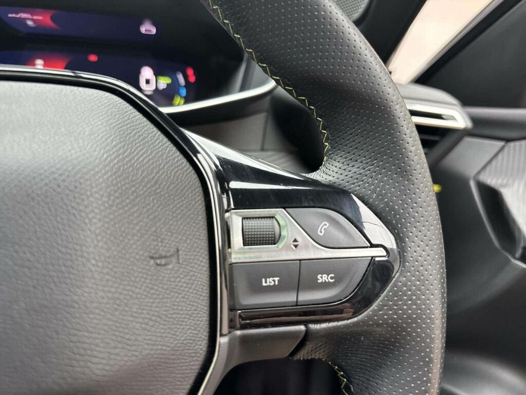 Peugeot e-2008 50Kwh Gt Line Blue #21