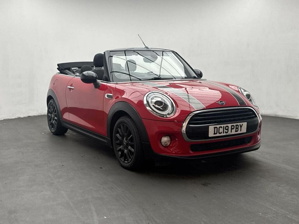 Mini Convertible 1.5 Cooper Classic Red #2