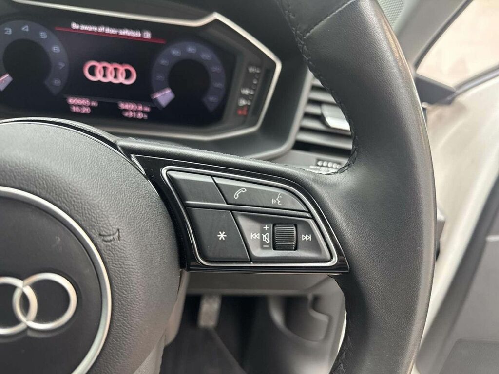 Audi A1 Sport 30 Tfsi 110 Ps S Tronic Black #19