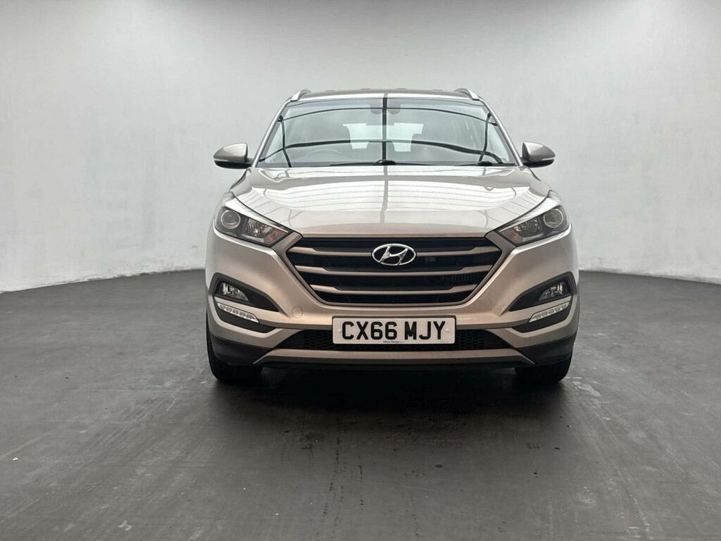 Hyundai Tucson 2.0 Tucson Se Nav Crdi 4Wd Beige #3