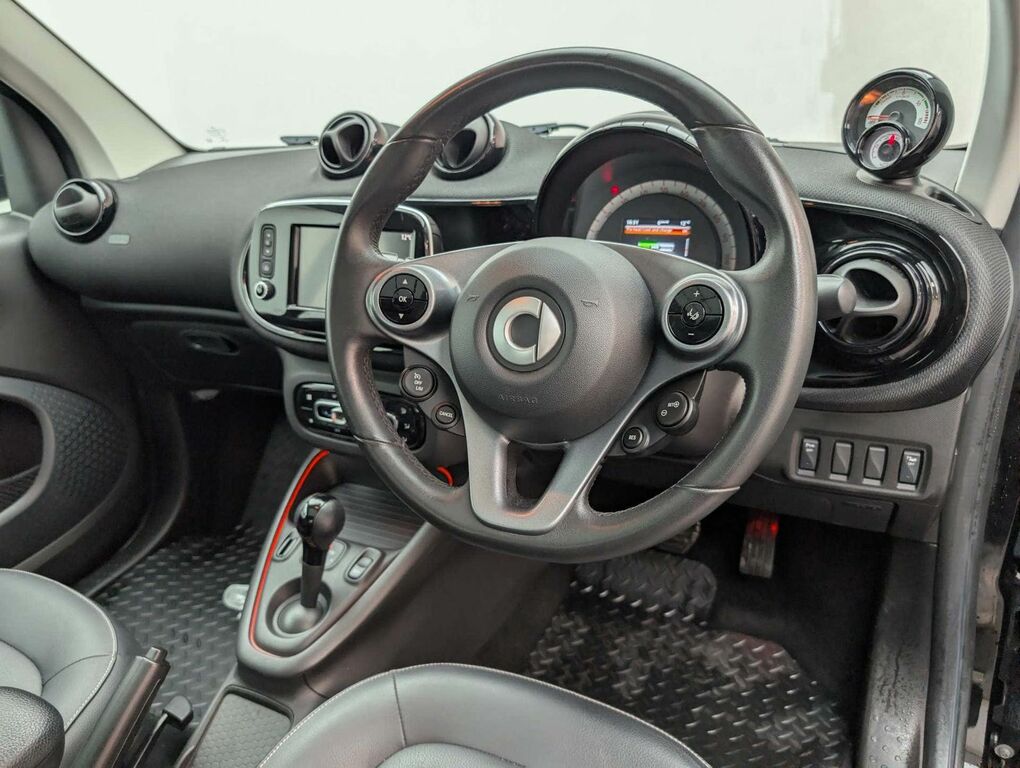 Smart Fortwo Eq Fortwo Prime Exclusive Black #24