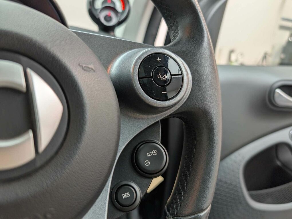 Smart Fortwo Eq Fortwo Prime Exclusive Black #16