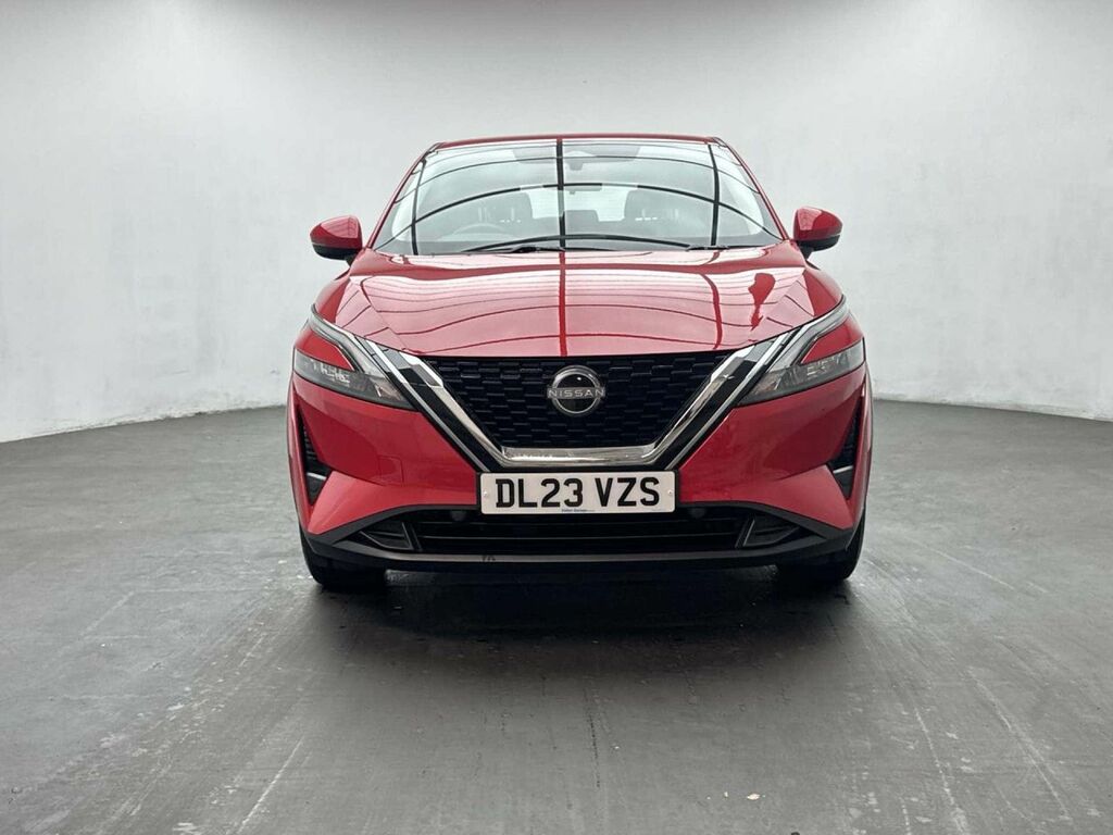 Nissan Qashqai 1.3 Qashqai Acenta Premium Dig-t Mhev DL23VZS Red #3