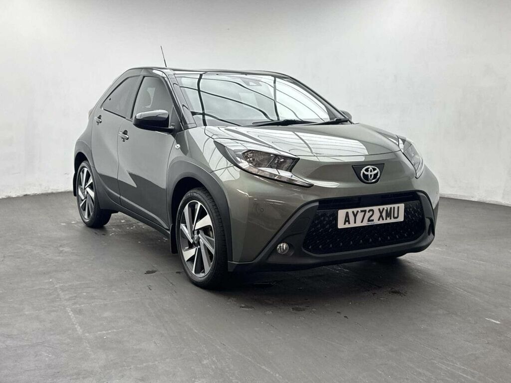 Toyota Aygo X 1.0 Aygo X Edge Vvt-i AY72XMU Green #2