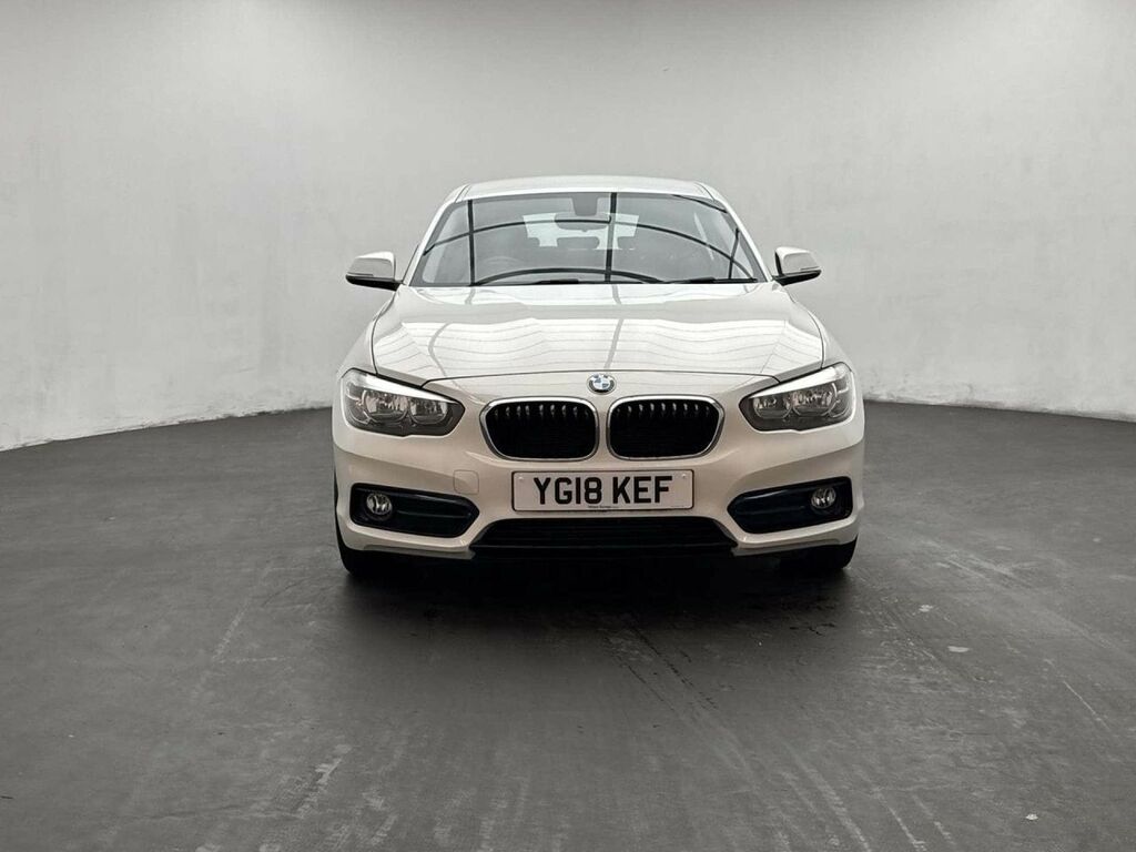 BMW 1 Series 1.5 118I Sport White #3